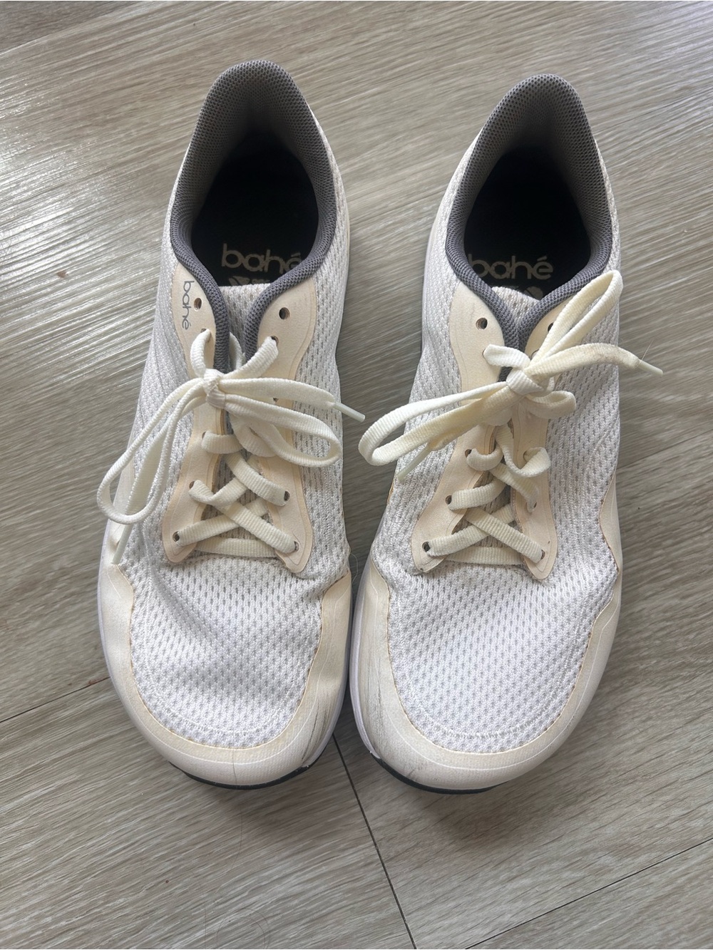 Bahè Barefoot Sneakers